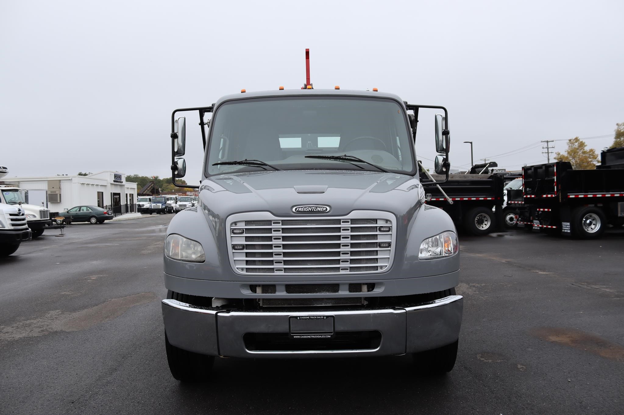 2019 FREIGHTLINER BUSINESS CLASS M2 106 2019 FREIGHTLINER BUSINESS CLASS M2 106 - image 6 of 6